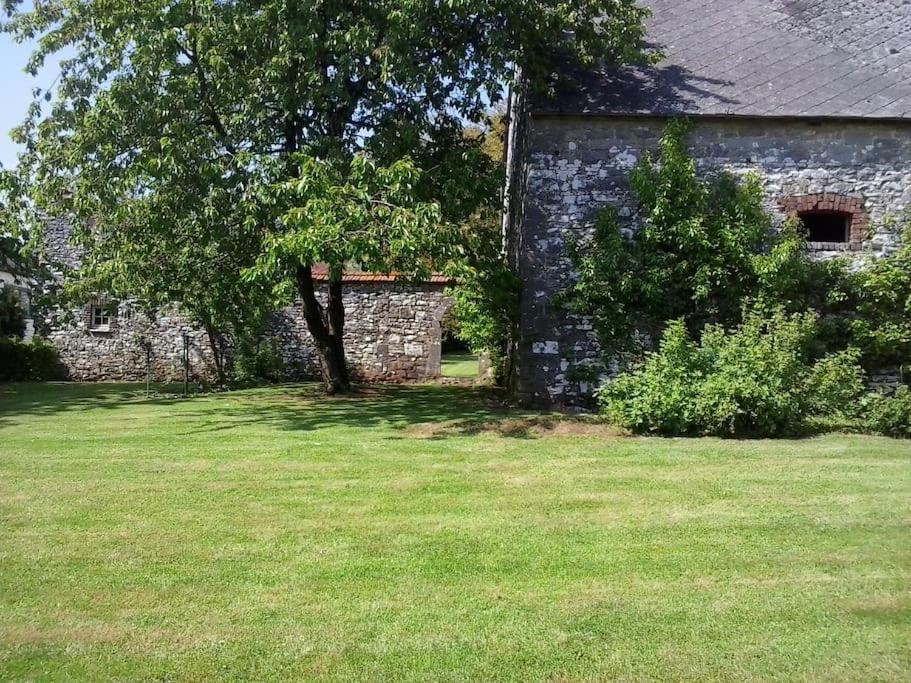 Gite La Grange D'Herbuchenne Dinant Kültér fotó